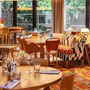 Hotel M, Parijs