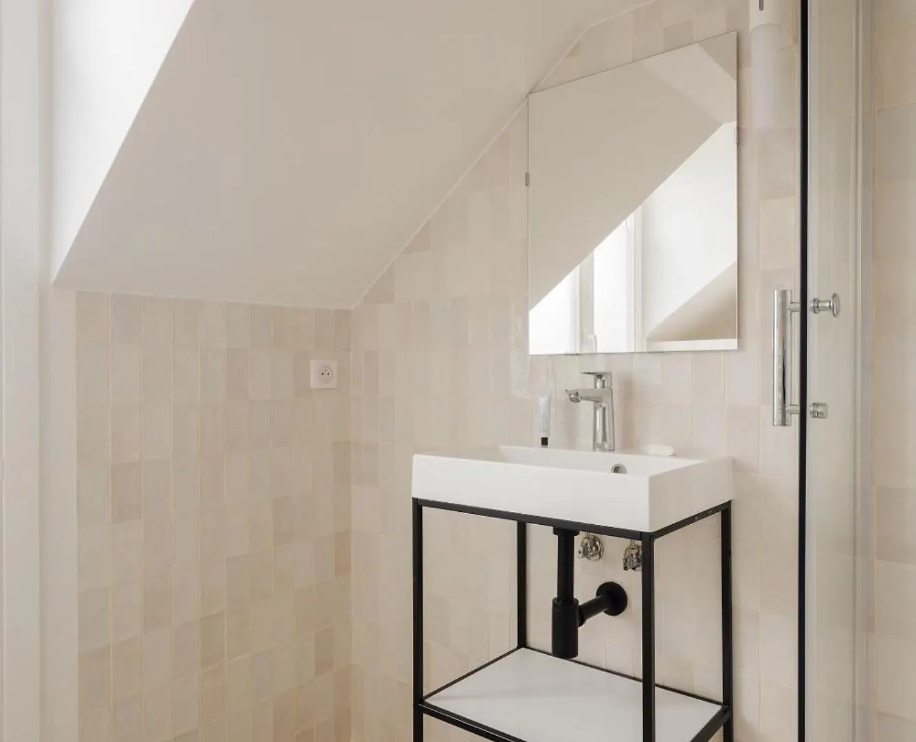 Sonder Quintinie Aparthotel Paris