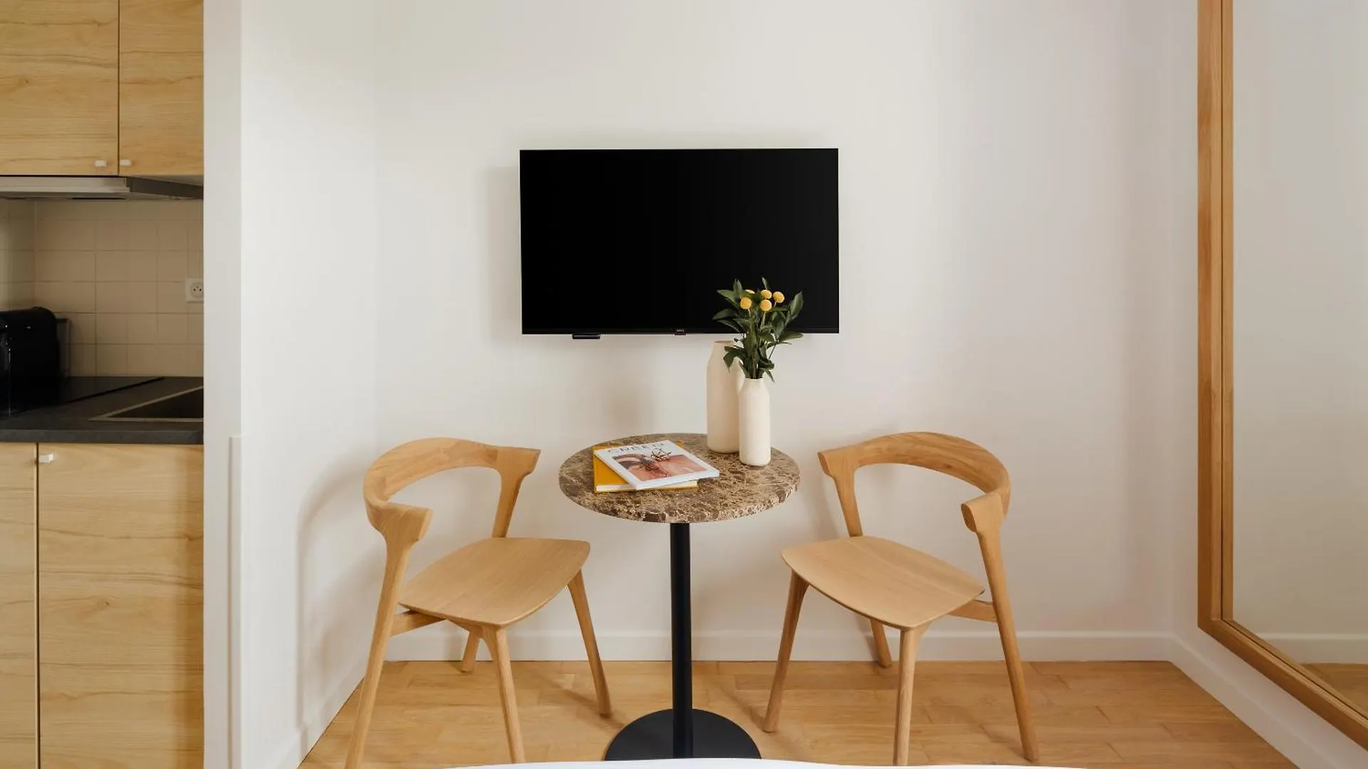 Sonder Quintinie Aparthotel Paris France