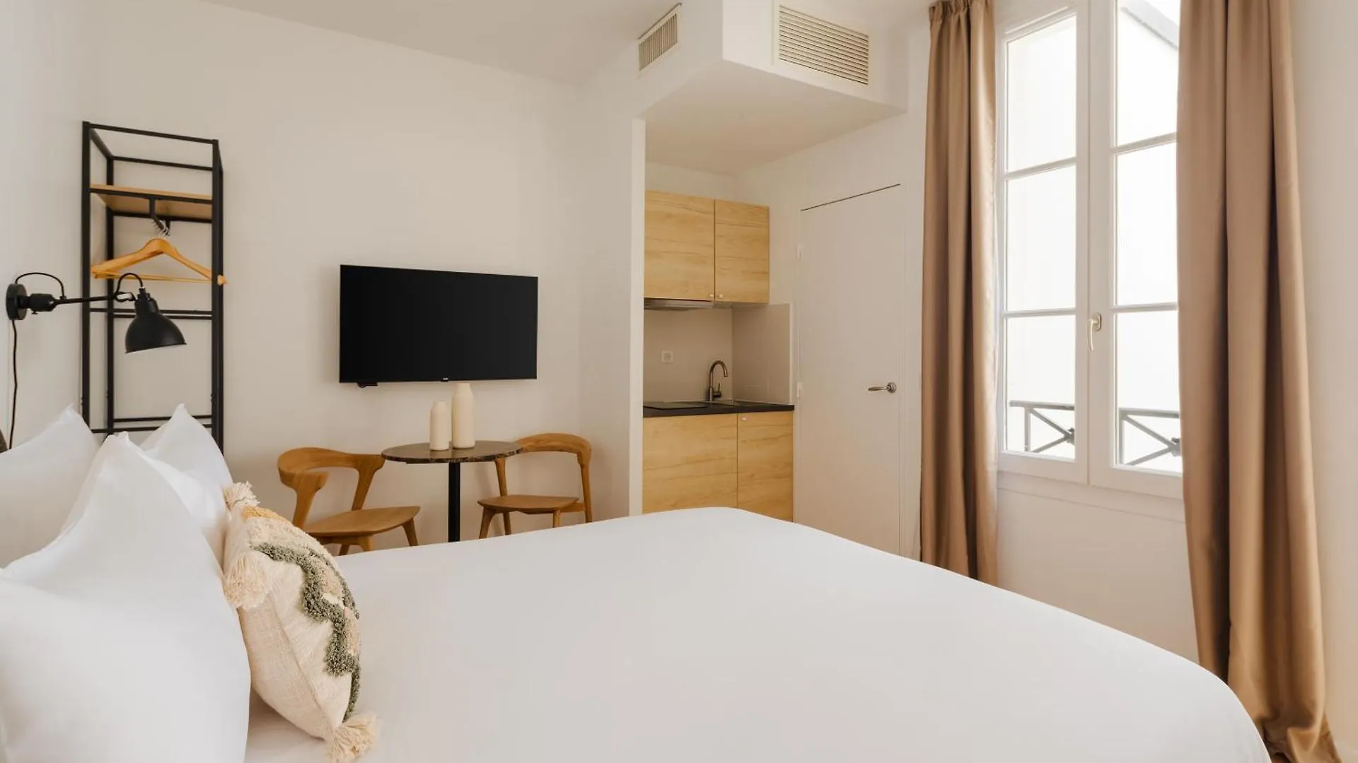 Sonder Quintinie Aparthotel Paris