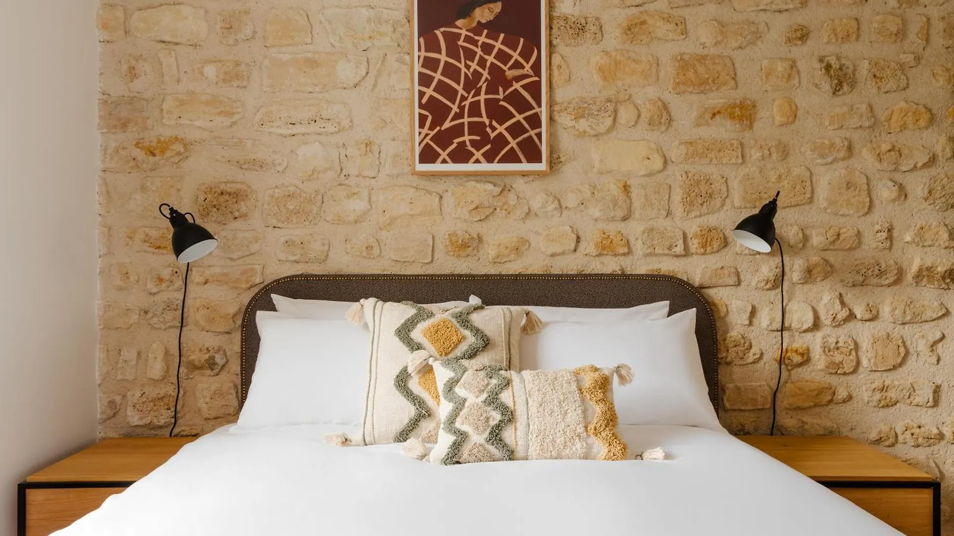 **  Sonder Quintinie Aparthotel Paris France